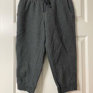 Fabletics Capri sweatpants, women’s size S